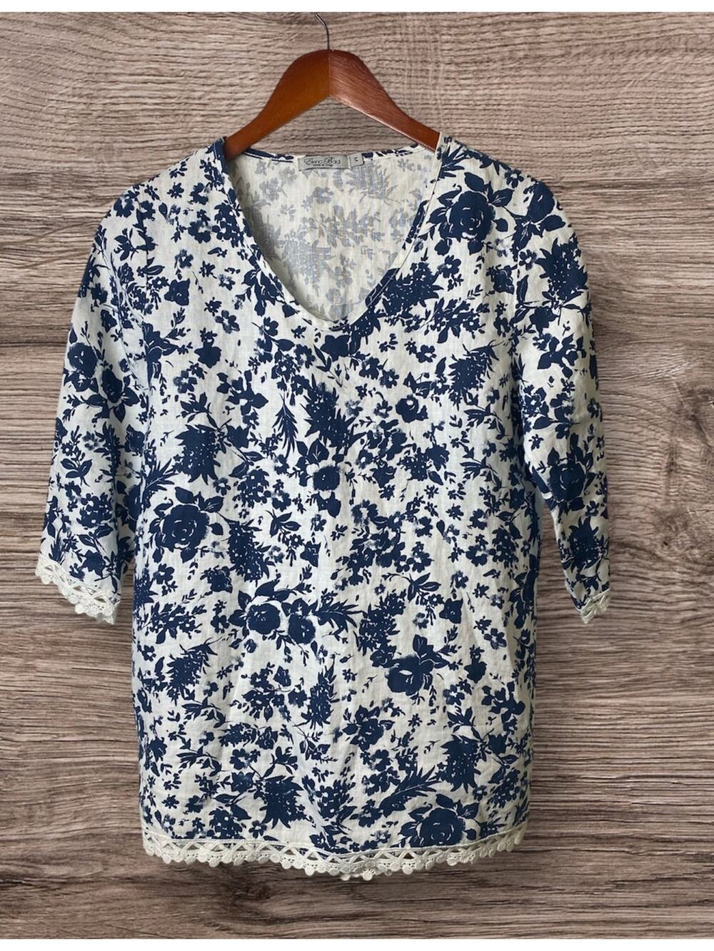 Elena Baldi Women's White and Blue Floral Linen Blouse Made in Italy Size Medium